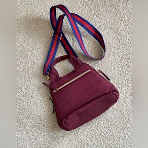 Stella & Dot You Do You Zip It Maroon Red Nylon Crossbody Purse Bag